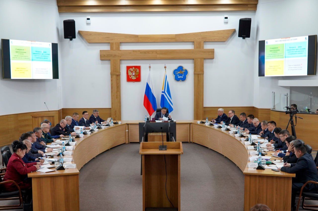 Сегодня провел еженедельное аппаратное совещание с участием руководителей всех профильных структур, министерств и ведомств