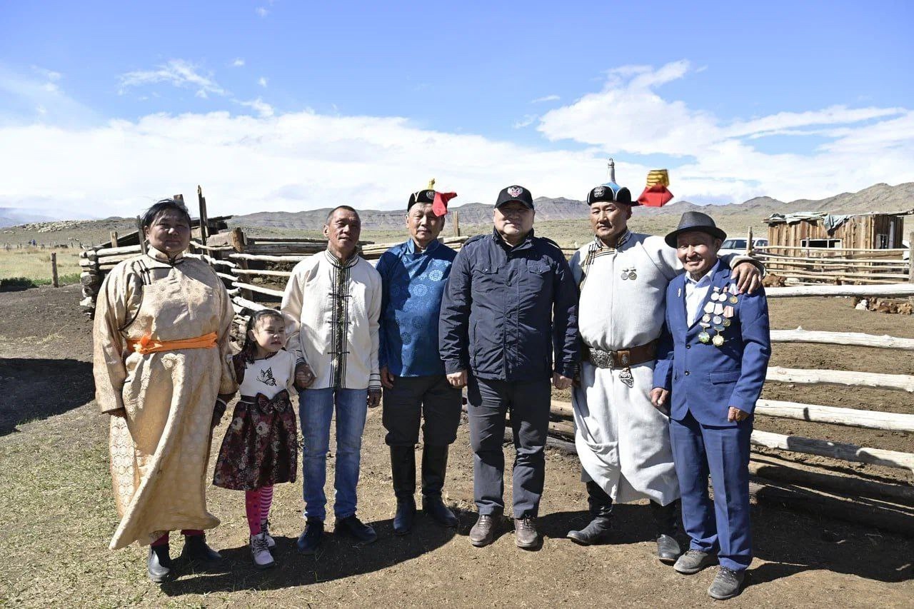 Сегодня вся страна отмечает День работника сельского хозяйства. Сегодня вся страна отмечает День работника сельского хозяйства.