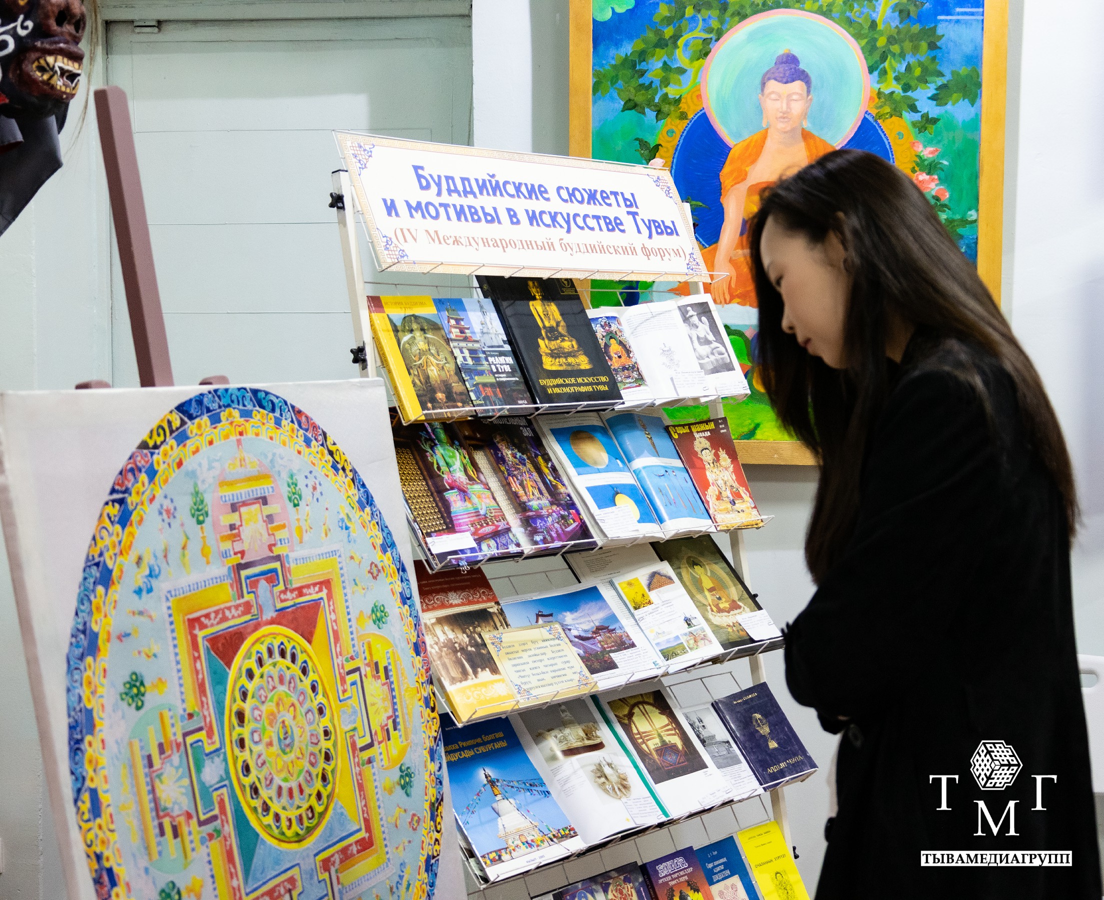 Мэр Кызыла Айдын Сарыглар принял участие в международной акции «Диктант Победы» на площадке школы №5.