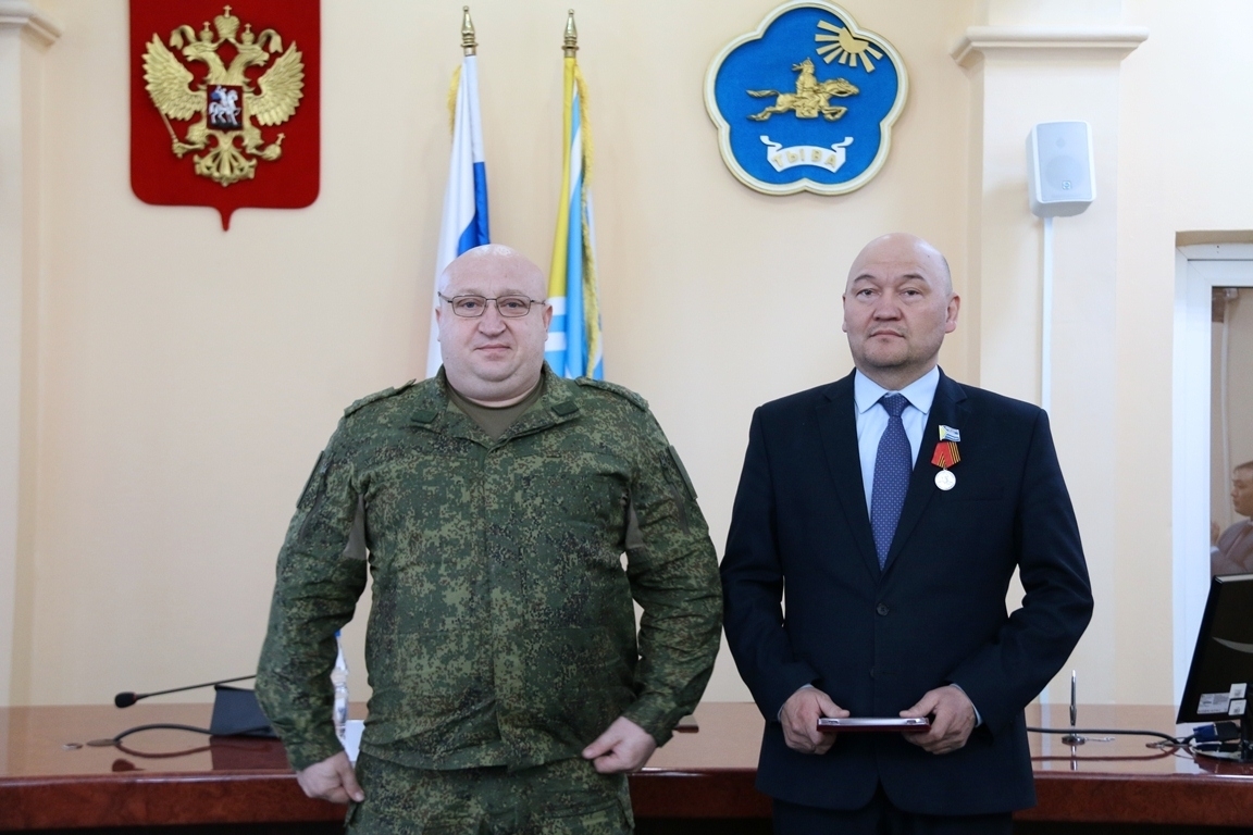 Поздравляем с государственной наградой