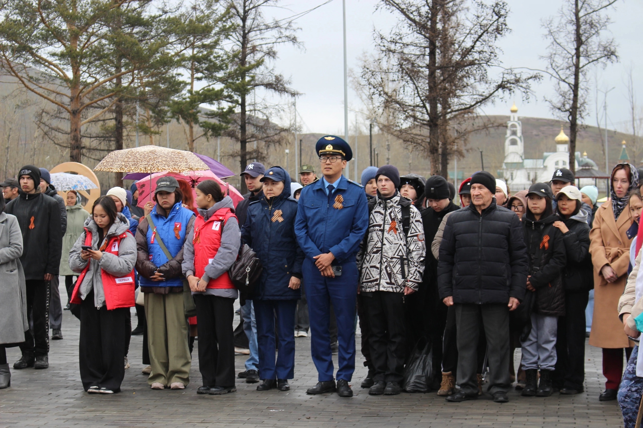 В Туве продолжается автопробег, приуроченный к 80-летию Победы