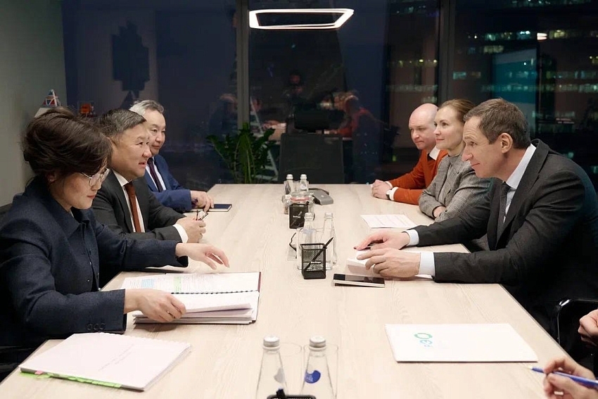 «Экологтуг чаагай чорук» национал төлевилел-биле Тывага бок аңгылаар заводту тудуп эгелээр