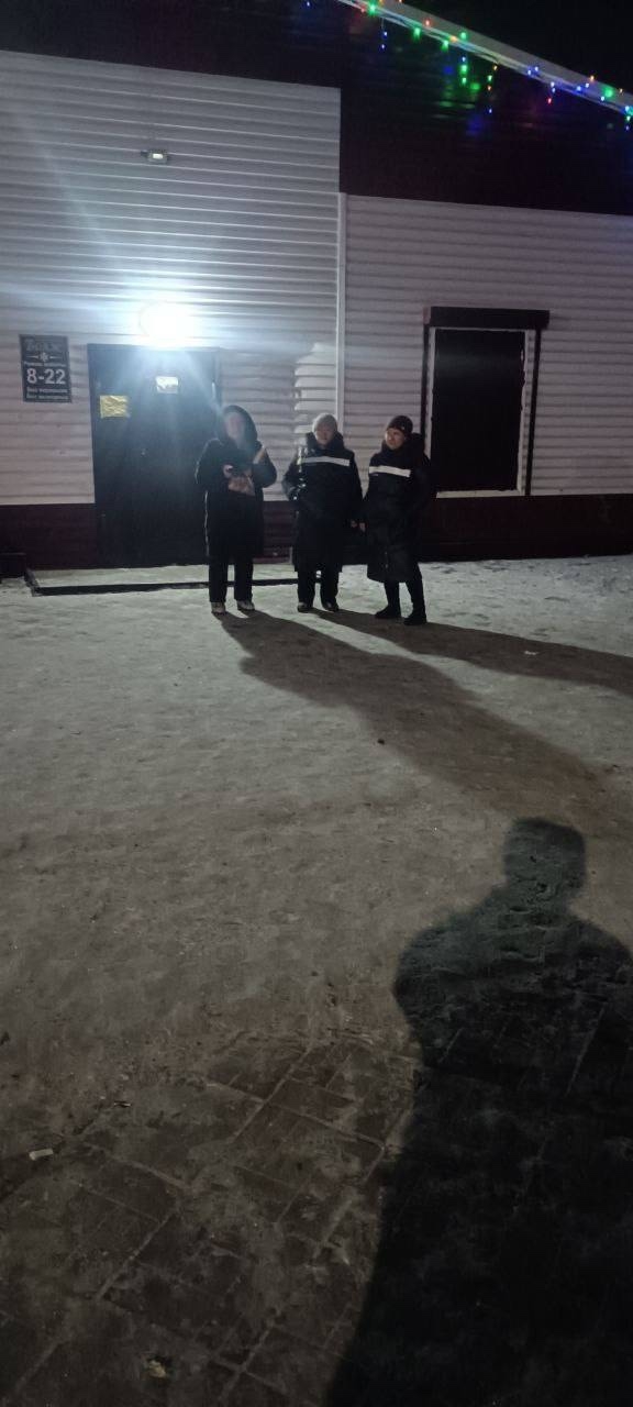 30 января во время дежурства членов ДНД «Ак-Довурак» совместно с сотрудниками МО МВД России «Барун-Хемчикский» проверены магазины, торгующие алкогольной продукцией.