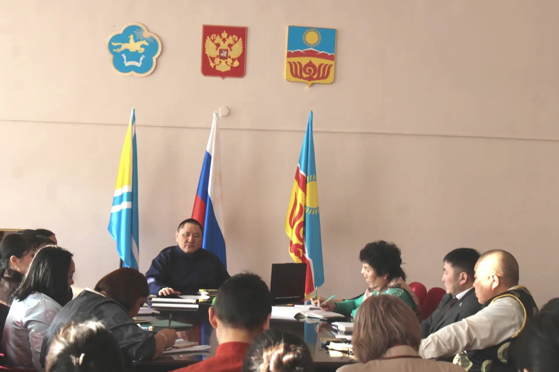 Сегодня провёл аппаратное совещание с руководителями