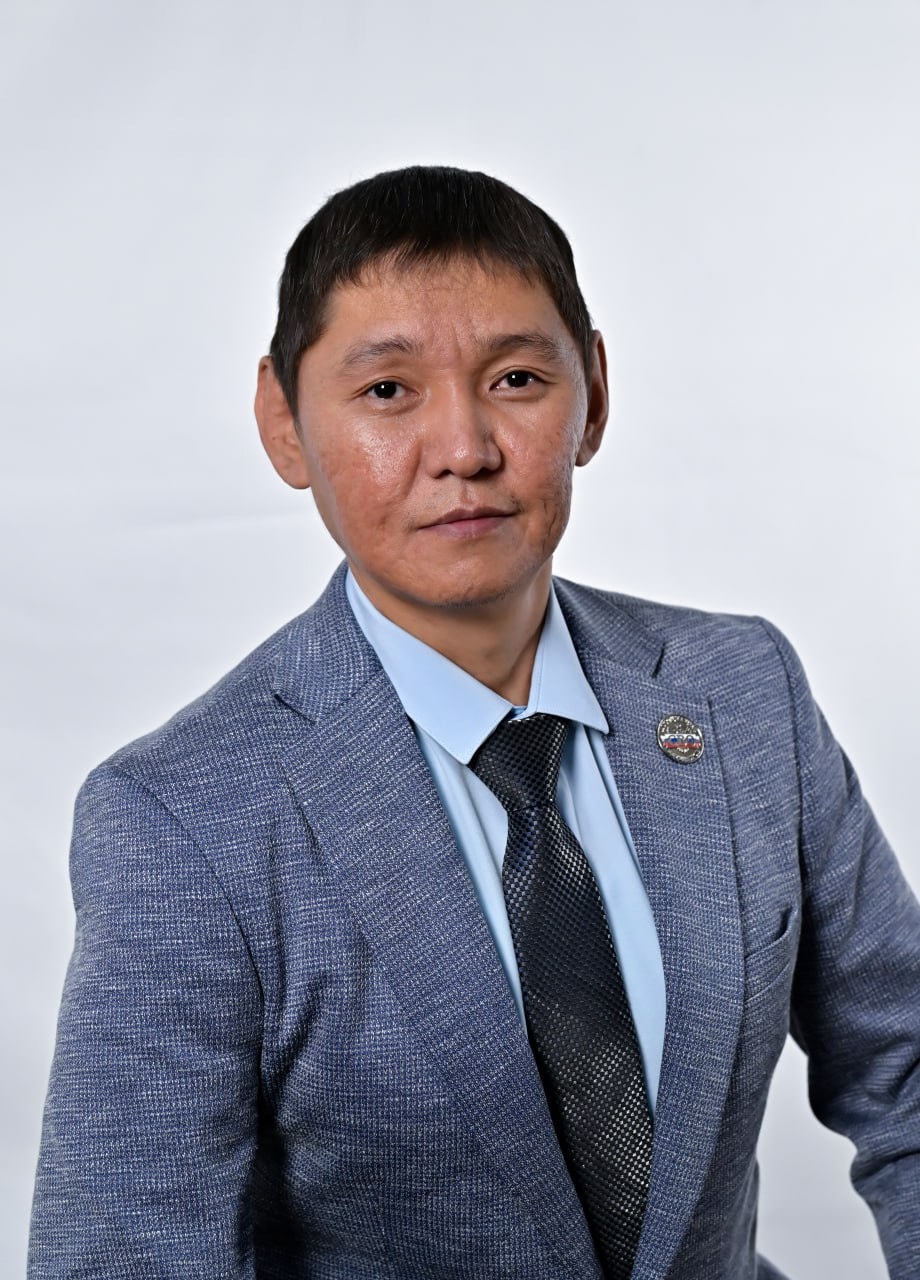 Наш проект «Герои Тувы» демонстрирует первые результаты. По итогам работы с наставником один из финалистов проекта ветеран специальной военной операции Иван Монгуш получил назначение на должность. Он начал работу в качестве заместителя руководителя регион Наш проект «Герои Тувы» демонстрирует первые результаты. По итогам работы с наставником один из финалистов проекта ветеран специальной военной операции Иван Монгуш получил назначение на должность. Он начал работу в качестве заместителя руководителя регион