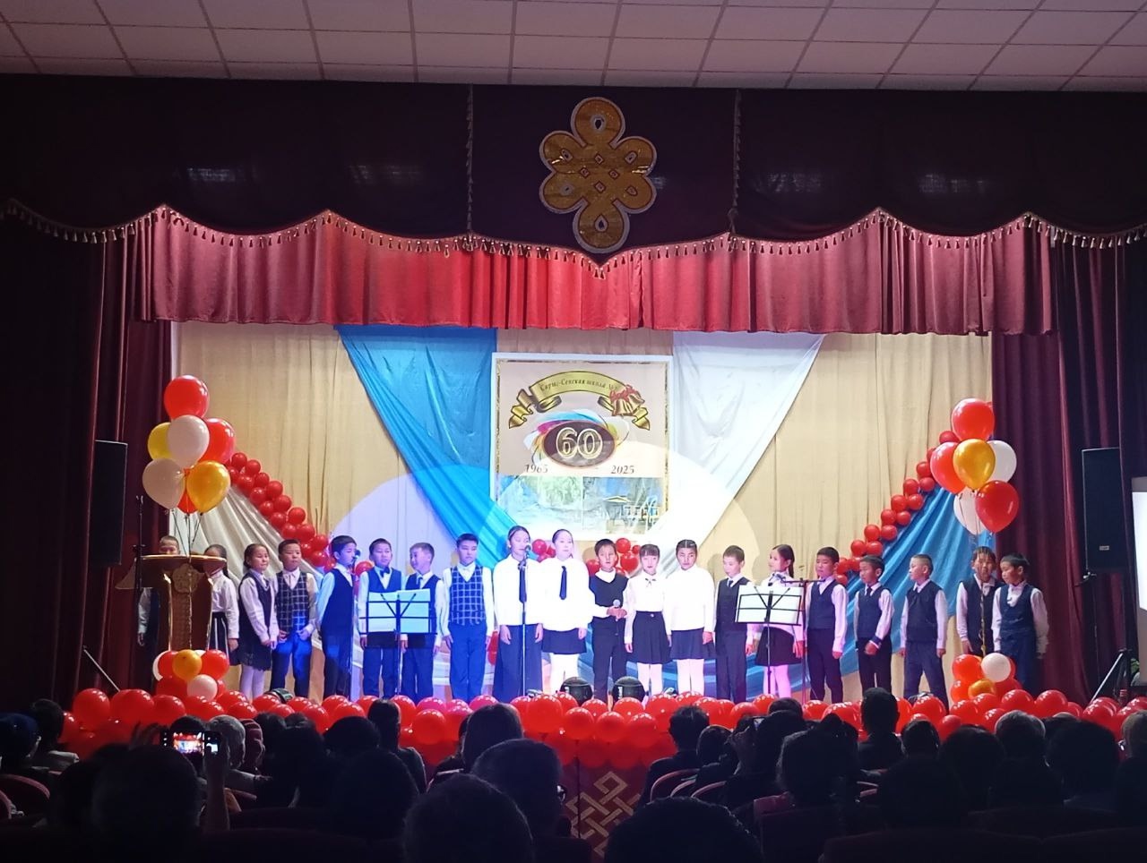 Детская школа искусств им В.Г. Иванова приняла участие в торжествах посвященных Детская школа искусств им В.Г. Иванова приняла участие в торжествах посвященных