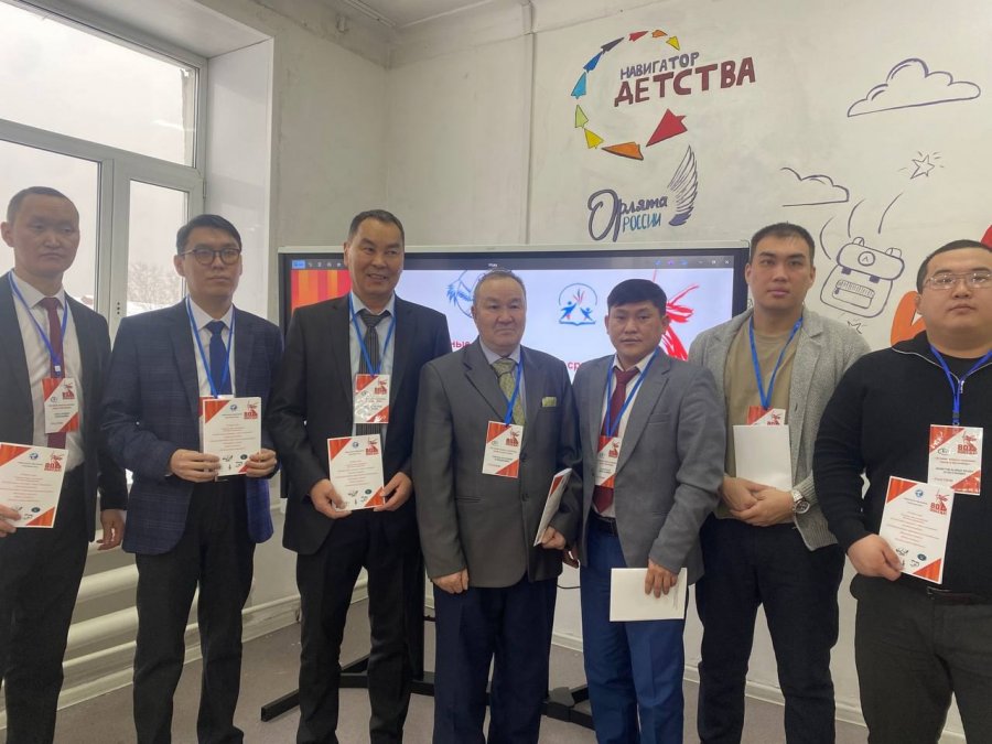 В Туве проходит конкурс профмастерства «Лучший педагог‑мужчина 2026»