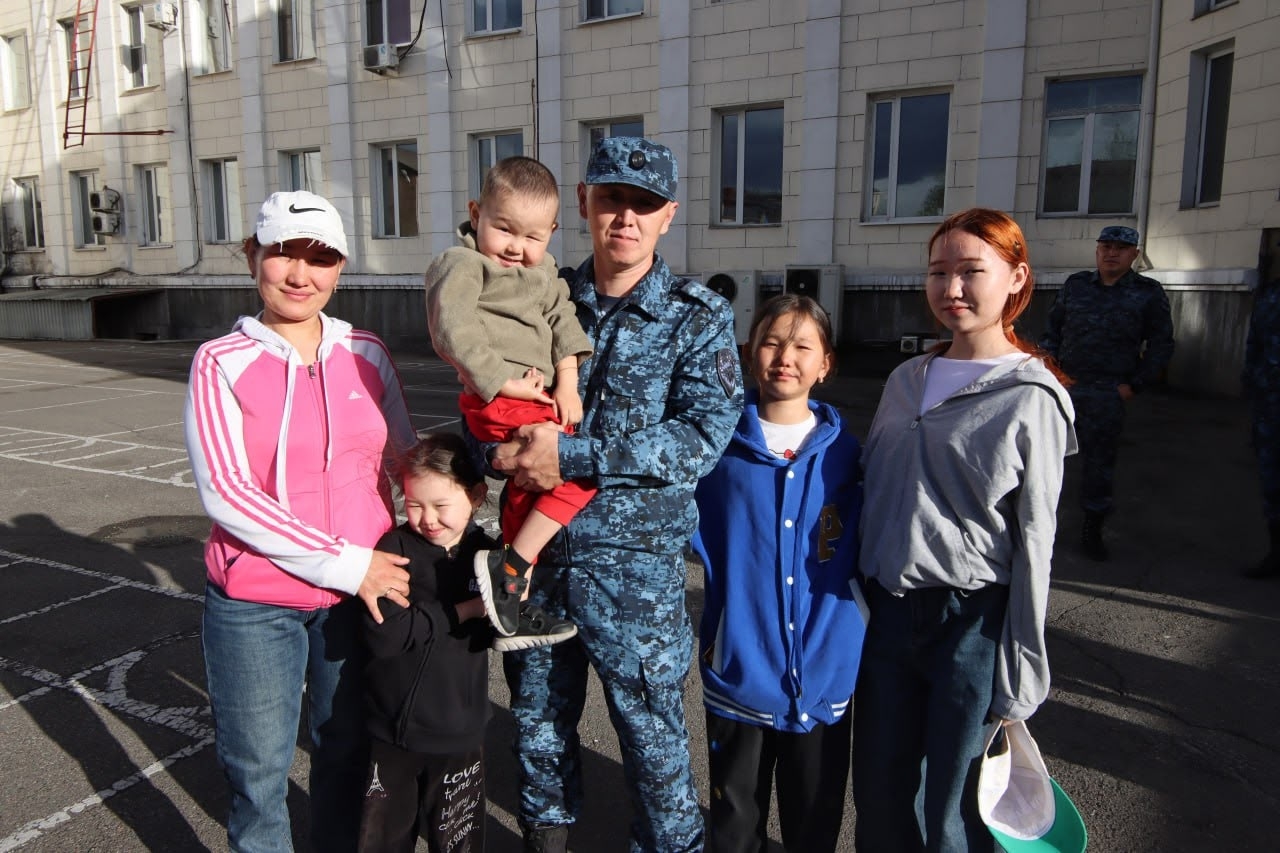 Глава Тувы поздравил жителей республики с государственными наградами Российской Федерации