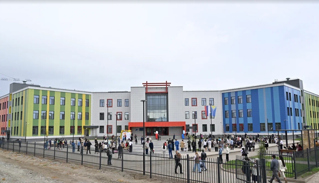 Школа №22 в микрорайоне Монгун распвхнула двери для учеников Школа №22 в микрорайоне Монгун распвхнула двери для учеников