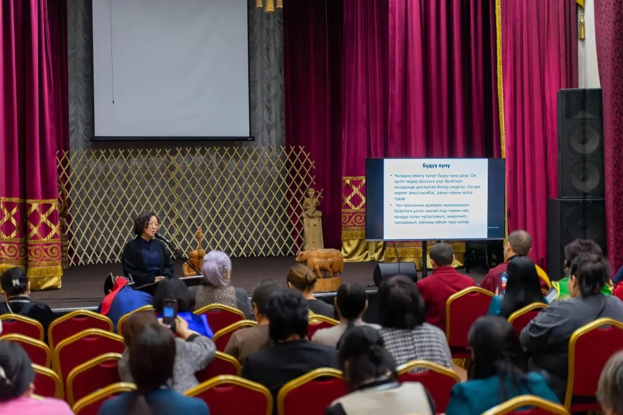 В Туве прошел методический семинар о традициях празднования Шагаа