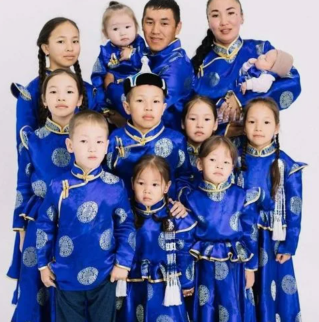 В России в 2026 году для многодетных малоимущих семей вводится налоговый вычет