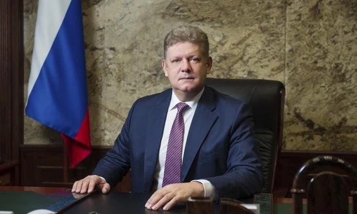 Анатолий Серышев поздравил сибиряков с Днём защитника Отечества