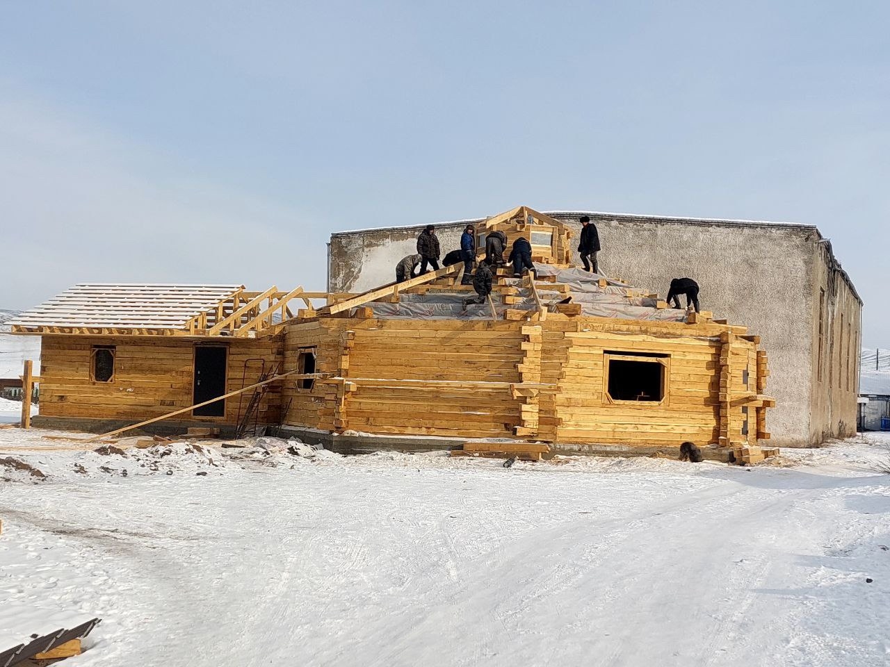 В селе Чыраа-Бажы строится спортивный зал