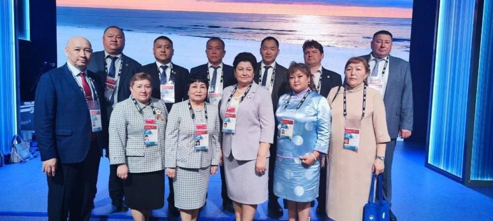Друзья, вот и завершился II Всероссийский муниципальный форум «Малая Родина - Сила России» <p>Участие в ней приняла и делегация делегация из нашей республики<p>В рамках форума состоялась церемония награждения премии «Служение»