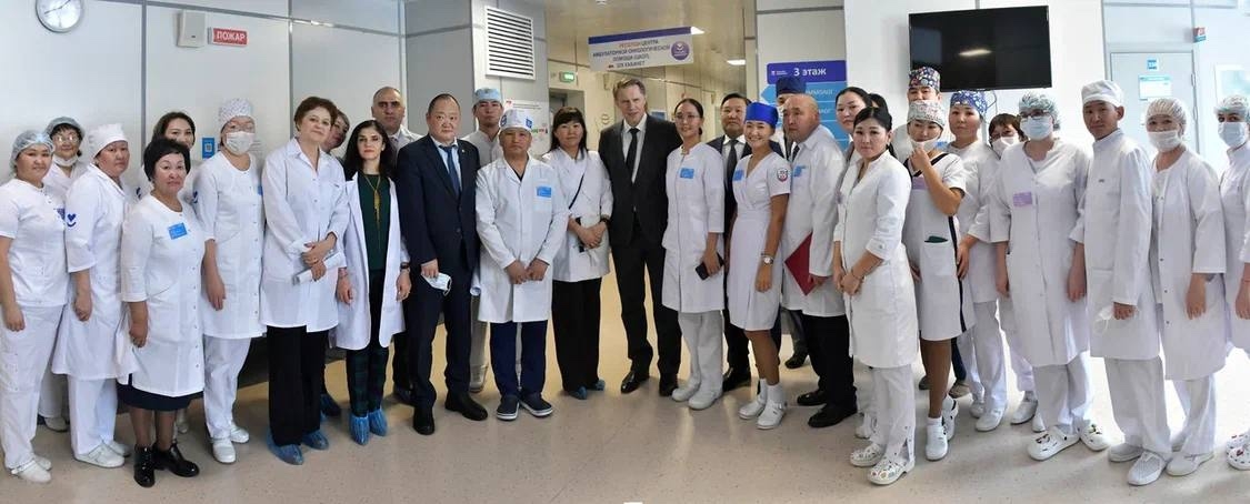 Сегодня, в Международный день женщины-врача, хочу поздравить тех, чье призвание - дарить здоровье и надежду