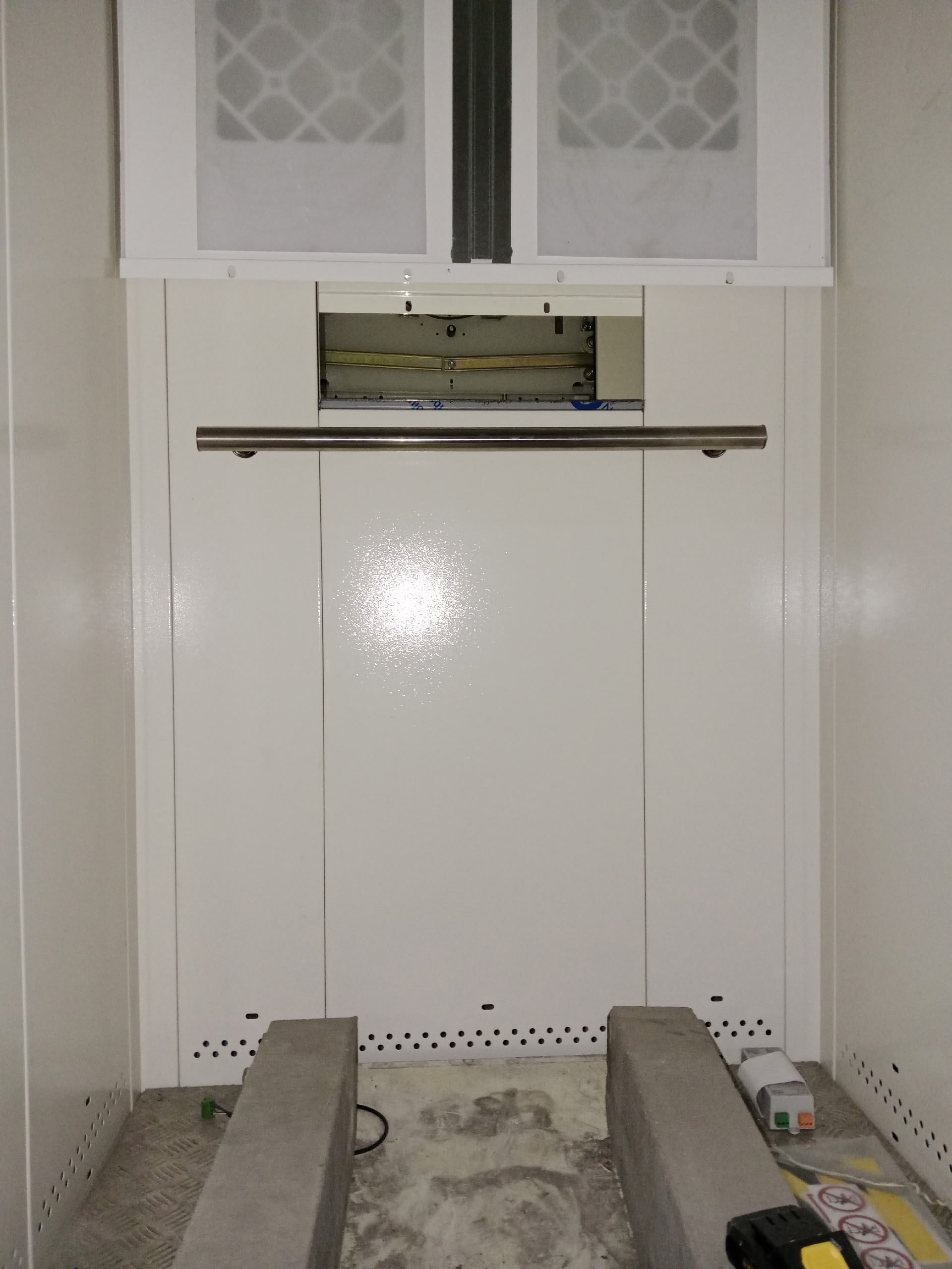 В многоквартирных домах Кызыла продолжают замену лифтов В многоквартирных домах Кызыла продолжают замену лифтов