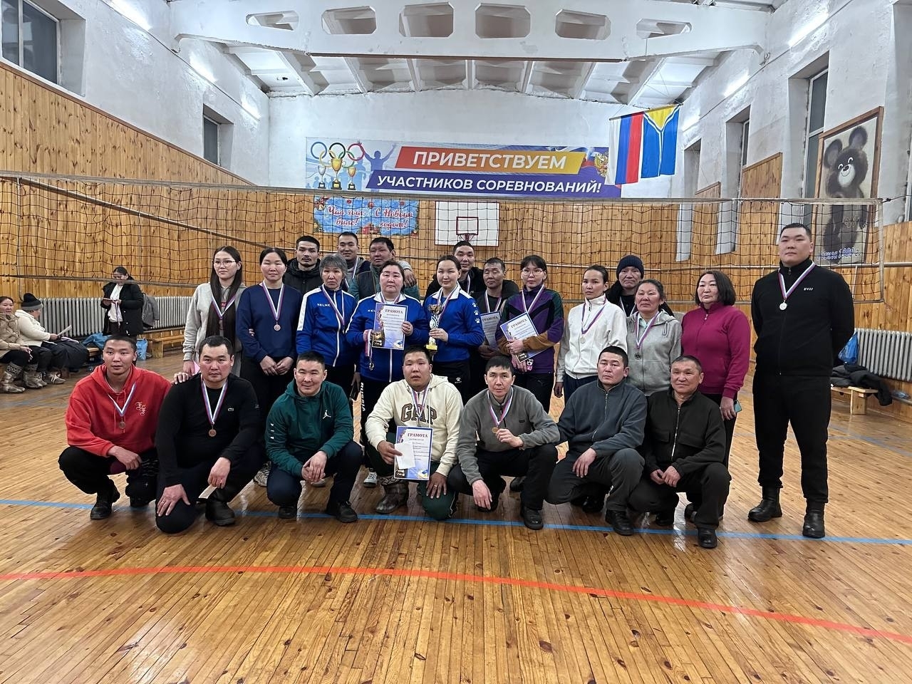 В Бай-Тайге лучшей по волейболу стала команда спортивной школы
