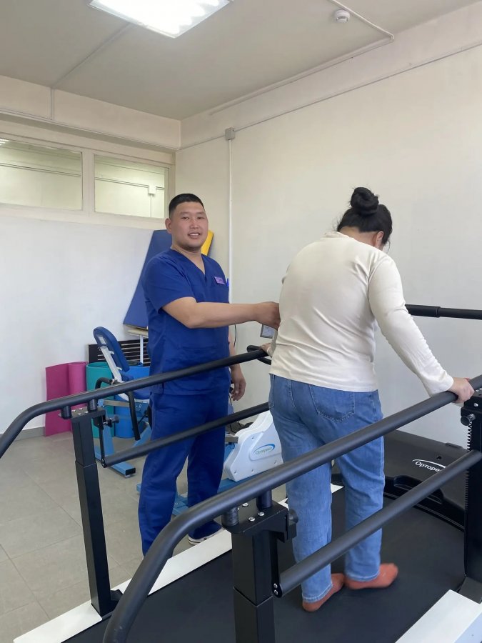 В Дзун-Хемчикском кожууне Тувы более 500 пациентов прошли медицинскую реабилитацию в новом профильном отделении