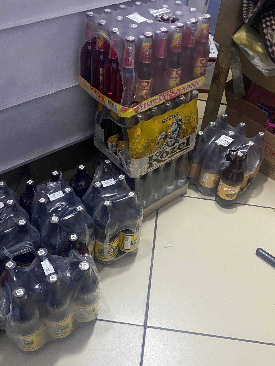 Борьба с незаконной продажей алкогольной продукции продолжается Борьба с незаконной продажей алкогольной продукции продолжается