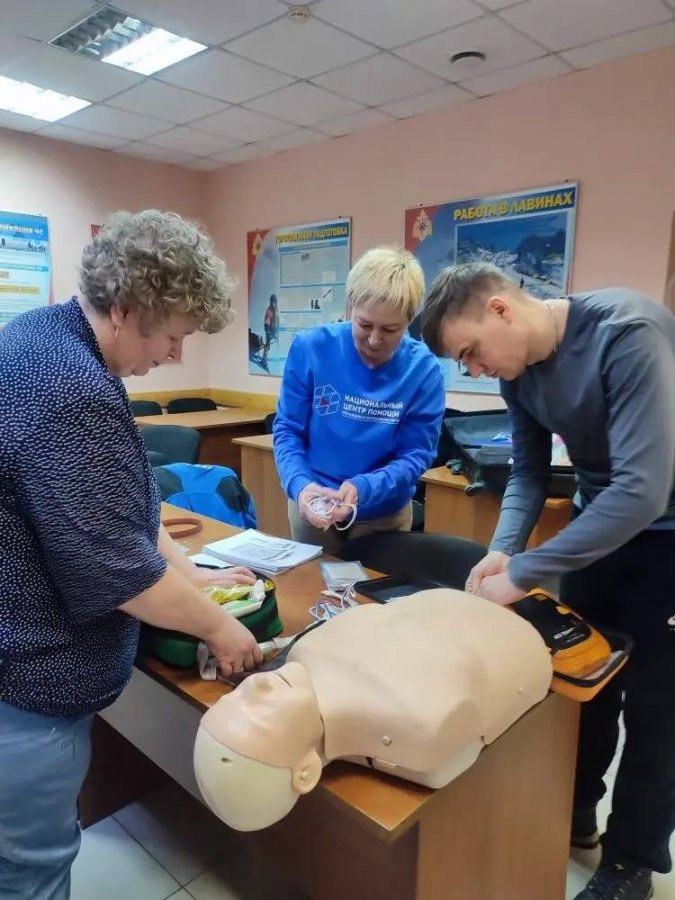 Волонтеры в Туве прошли обучение по оказанию первой помощи