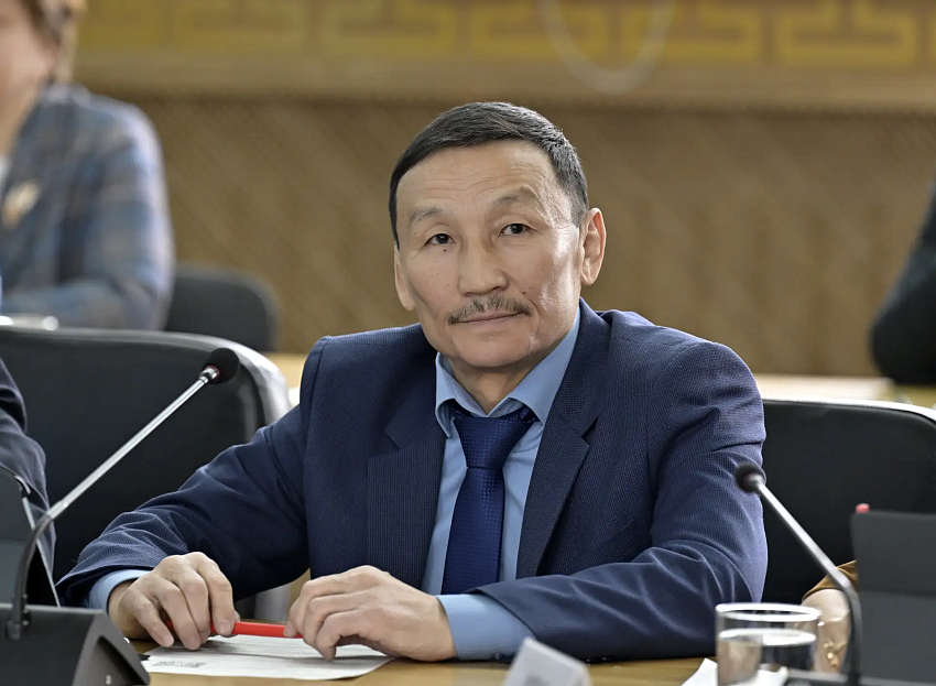 Владимир Тулуш  назначен  исполняющим обязанности министра спорта Тувы