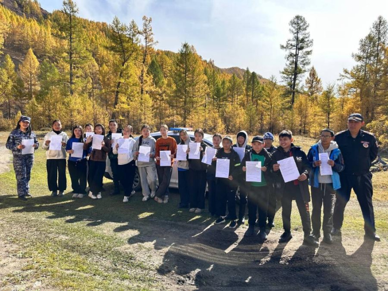 В рамках недели правовых знаний инспекторы отделения Госавтоинспекции МО МВД России «Барун-Хемчикский» встретились с учащимися и воспитанниками образовательных организаций г. Ак-Довурак, Барун-Хемчикского и Бай-Тайгинского районов. В рамках недели правовых знаний инспекторы отделения Госавтоинспекции МО МВД России «Барун-Хемчикский» встретились с учащимися и воспитанниками образовательных организаций г. Ак-Довурак, Барун-Хемчикского и Бай-Тайгинского районов.