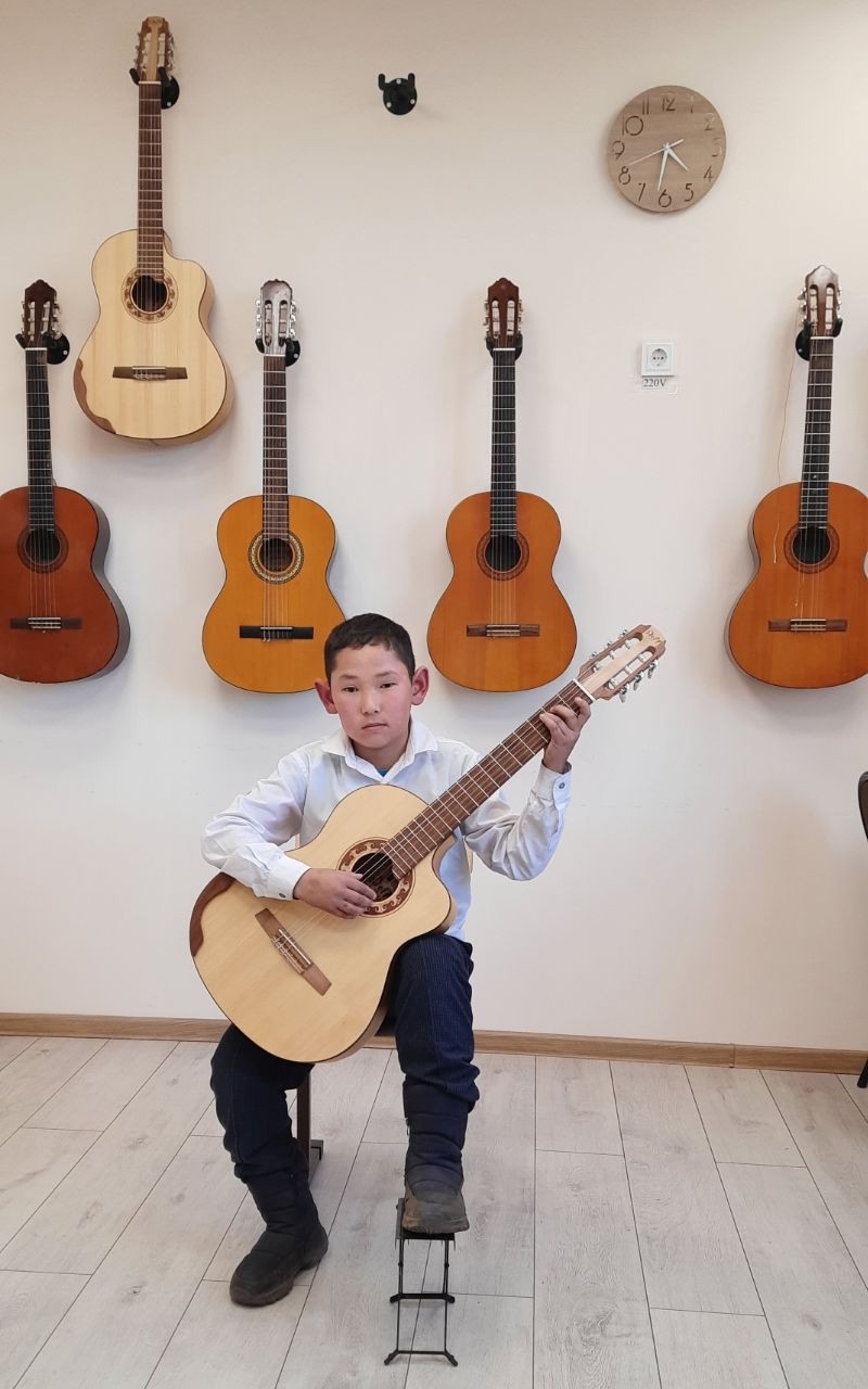 В МБУ ДО ДШИ им.В.Г.Иванова начались с 21-го октября по 23-октября технические зачёты и контрольные уроки в младших и старших классах школы искусств. Они проходят, как правило, в форме проверки усвоенных за определённый период технических навыков и исполн В МБУ ДО ДШИ им.В.Г.Иванова начались с 21-го октября по 23-октября технические зачёты и контрольные уроки в младших и старших классах школы искусств. Они проходят, как правило, в форме проверки усвоенных за определённый период технических навыков и исполн