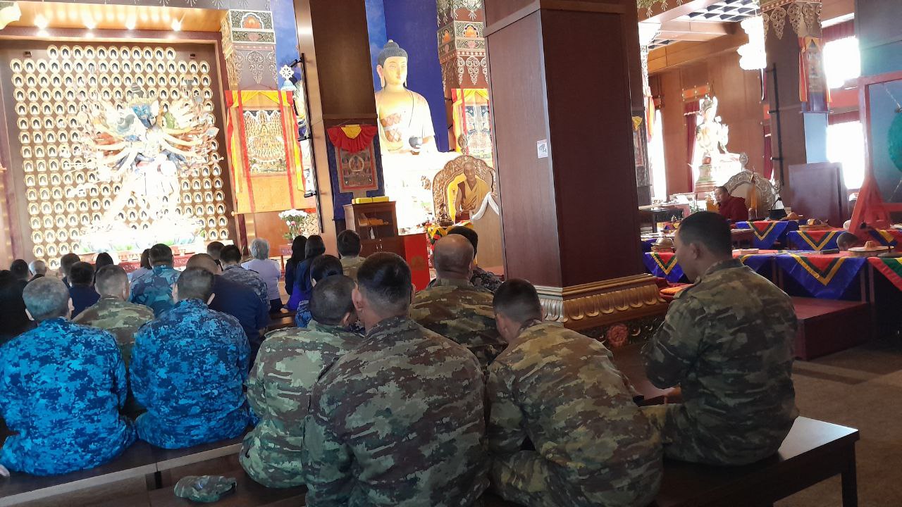 В УФСИН России по Туве почтили память сотрудников, погибших при исполнении служебных обязанностей В УФСИН России по Туве почтили память сотрудников, погибших при исполнении служебных обязанностей