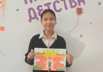 Тувинские школьники присоединились к акции «Сцена на холсте»