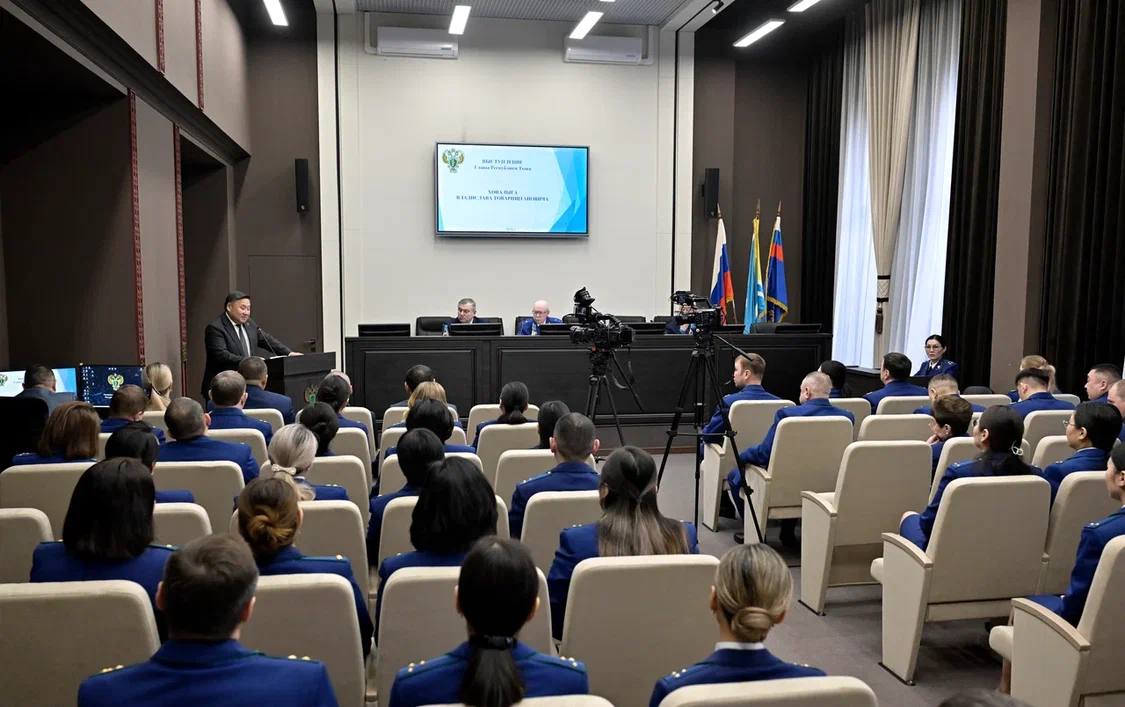 Владислав Ховалыг принял участие в коллегии прокуратуры Тувы