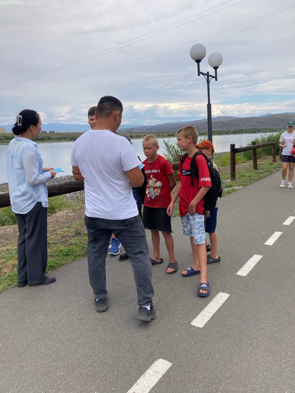 Безопасное лето. Уличная социальная служба патрулирует берега Енисея