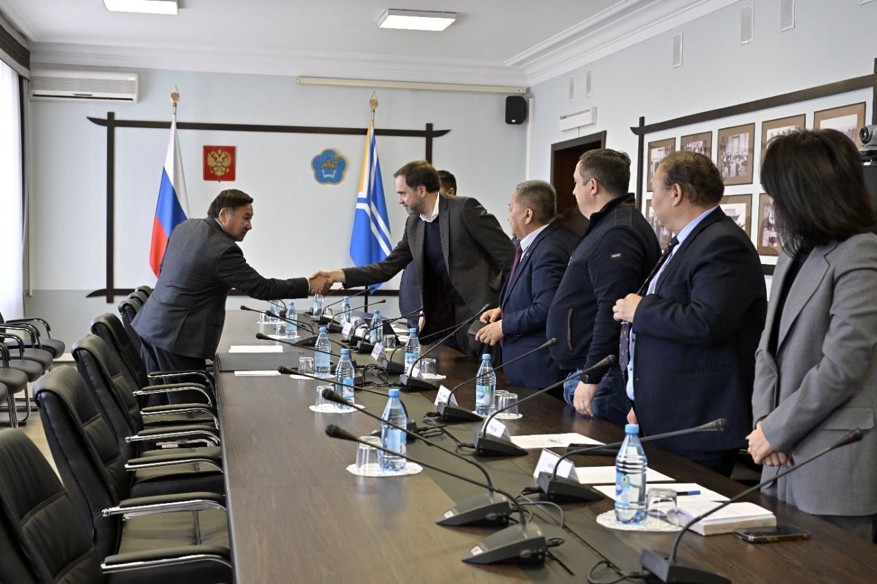 Глава Тувы обсудил ход реконструкции пункта пропуска «Хандагайты»