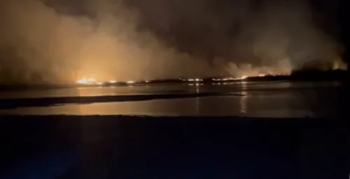 Степной пожар в Шагонаре: угрозы населённым пунктам нет