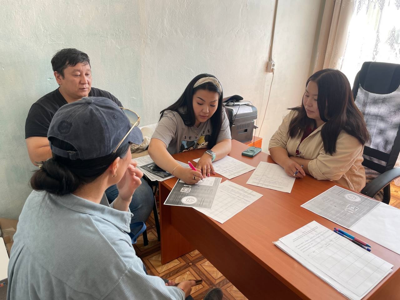 Жителям отдаленного Монгун-Тайгинского района оказали бесплатную юридическую помощь