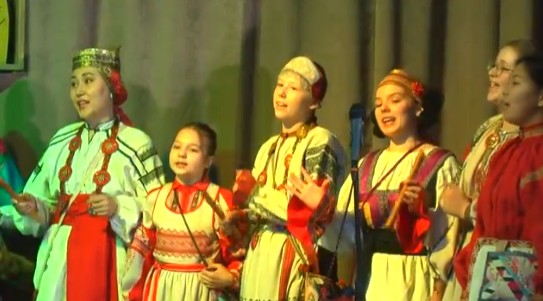 В Усть-Элегесте прошел Рождественский концерт