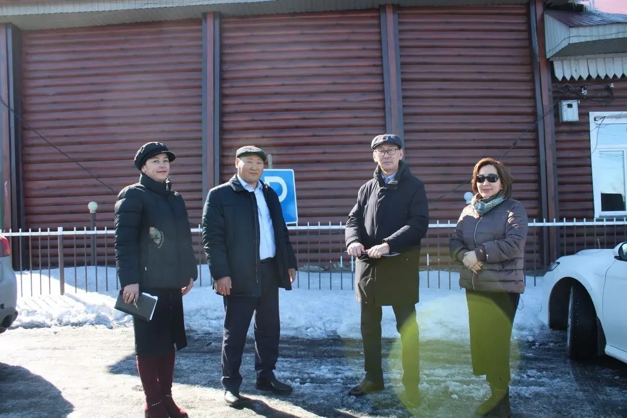 В рамках рабочего визита в Тандинский район первый заместитель Главы Республики Тыва О