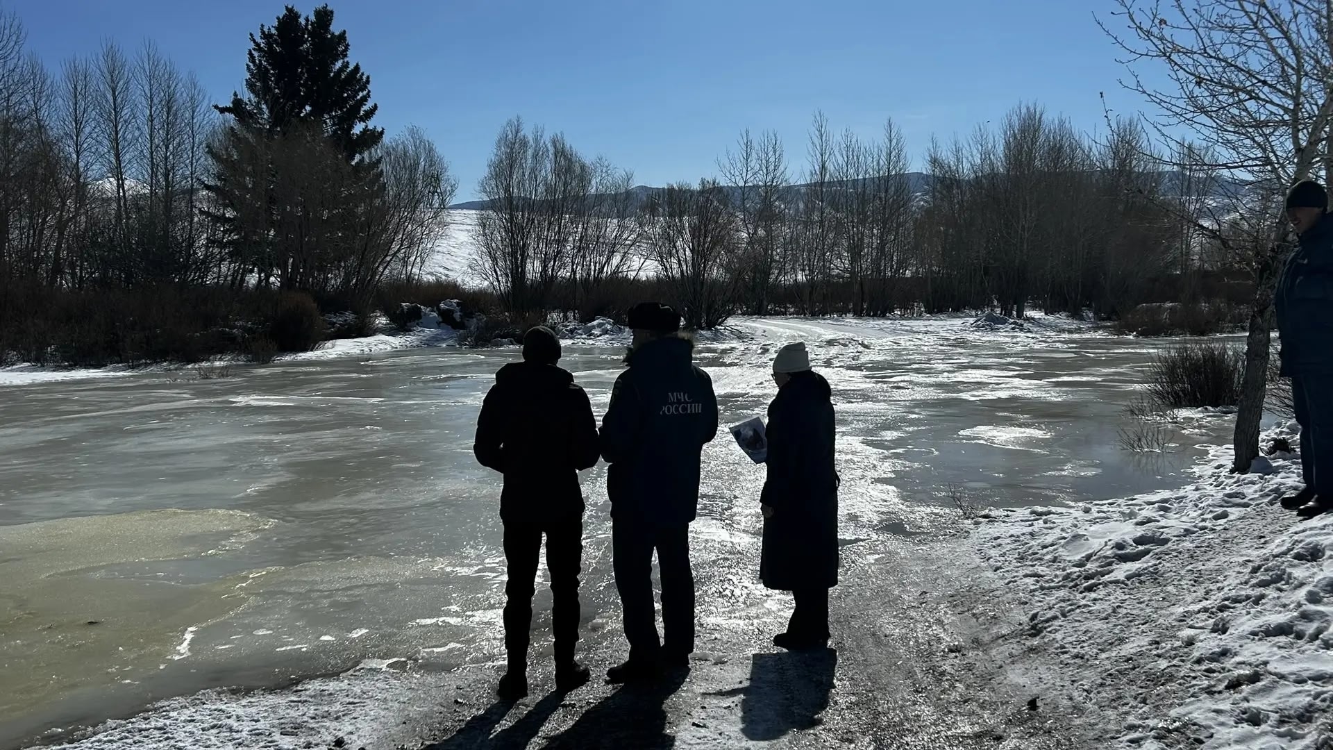 Подготовка к паводкам в Тес-Хемском кожууне находится на особом контроле<p>По предварительным данным, начало весеннего половодья прогнозируется на конец марта — начало апреля текущего года