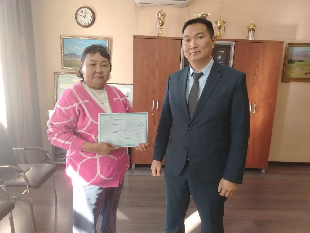 Министерство дорожно-транспортного комплекса Республики Тыва организовало и провело открытый конкурс на получение права осуществлять перевозки пассажиров по регулярным межмуниципальным маршрутам №№ 3, 15, 30А. Министерство дорожно-транспортного комплекса Республики Тыва организовало и провело открытый конкурс на получение права осуществлять перевозки пассажиров по регулярным межмуниципальным маршрутам №№ 3, 15, 30А.