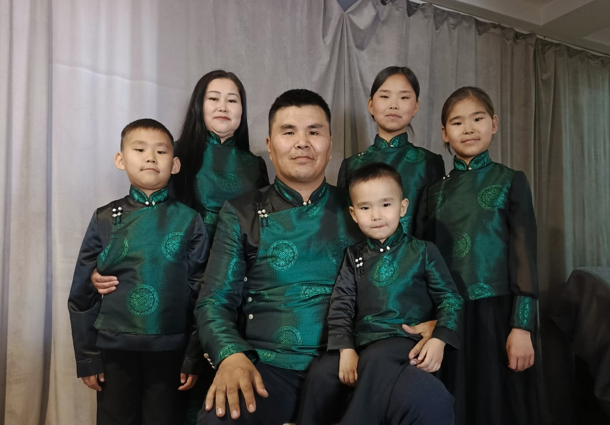 Буян-Билэг Ооржак: «Воевали мои ученики, и я не мог оставаться в стороне» Буян-Билэг Ооржак: «Воевали мои ученики, и я не мог оставаться в стороне»