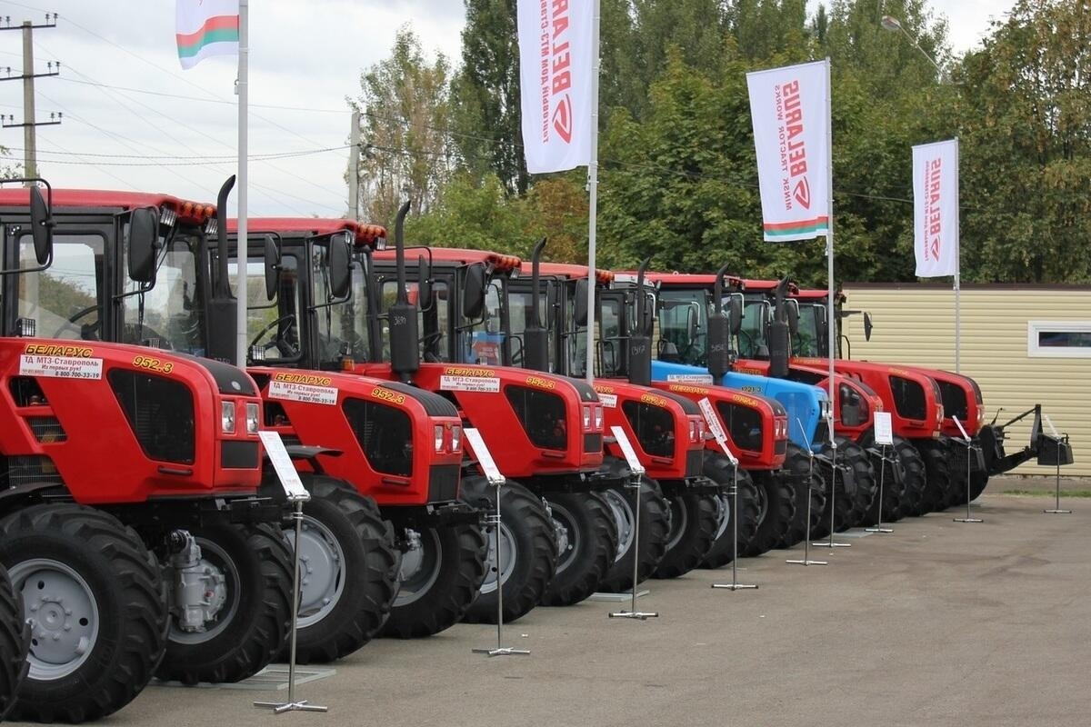 Аграрии Тувы получили технику на 56 млн рублей от «ТехноДвора»