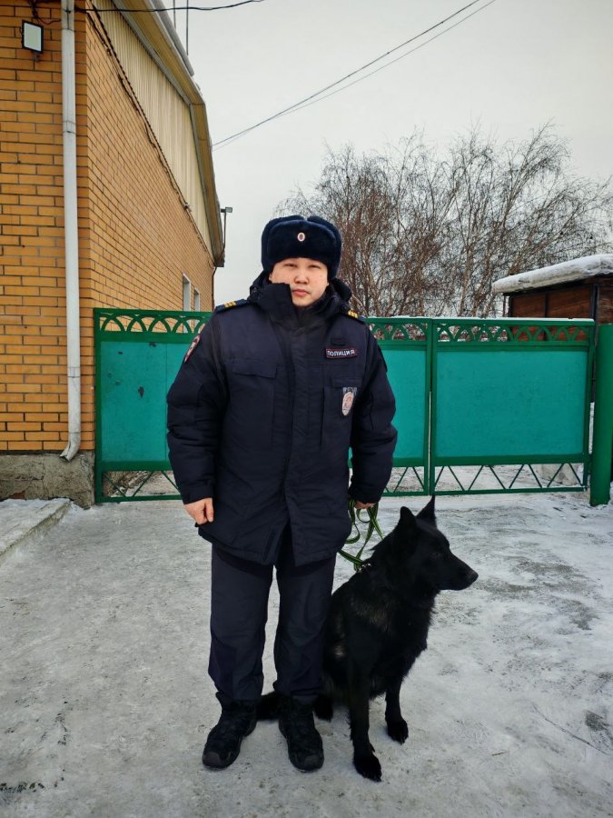 В Туве полицейская собака обнаружила наркотик у пациента медучреждения