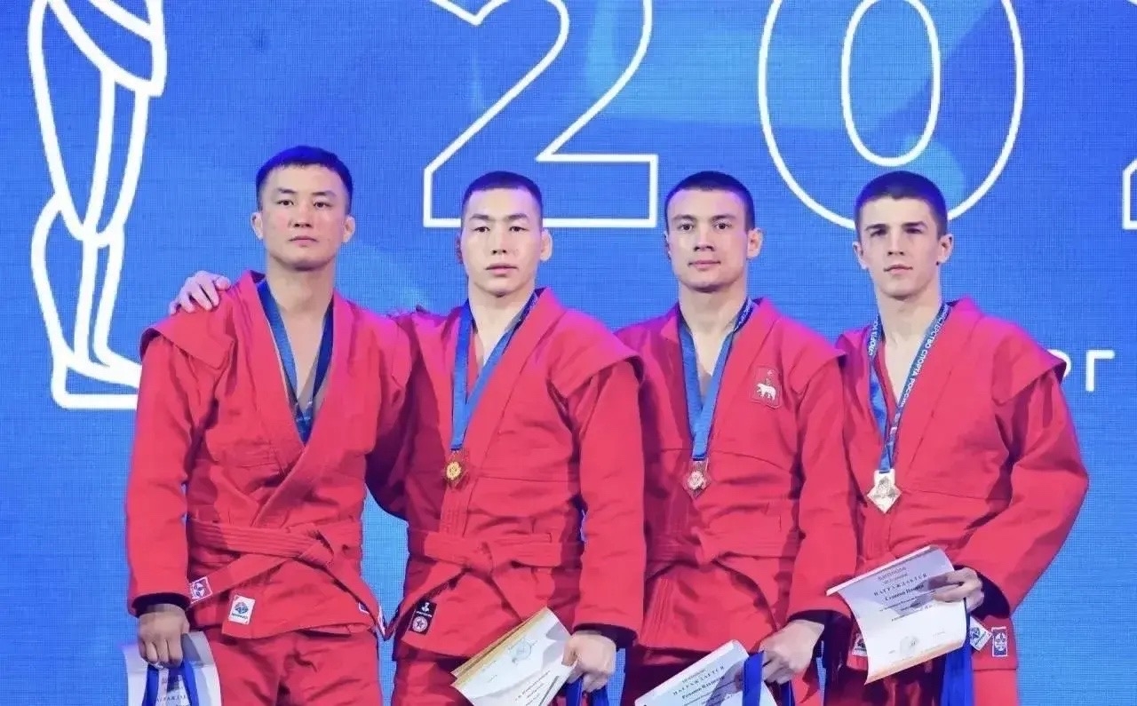 Наш земляк Шоваа Чолдак-оол стал первым в истории Тувы чемпионом России по боевому самбо
