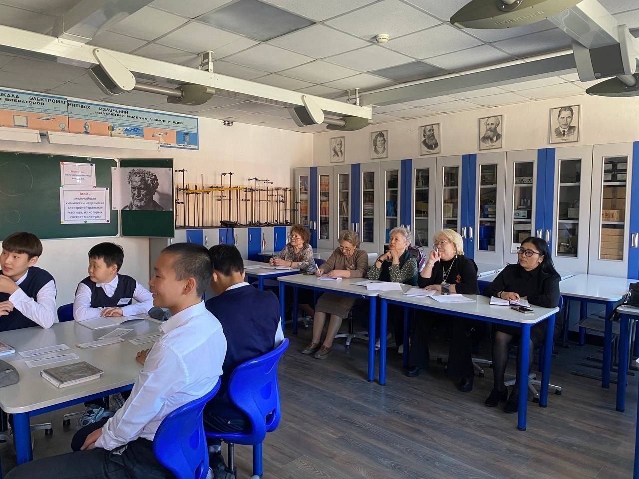 Учитель года из Тувы готовится к участию в финале конкурса