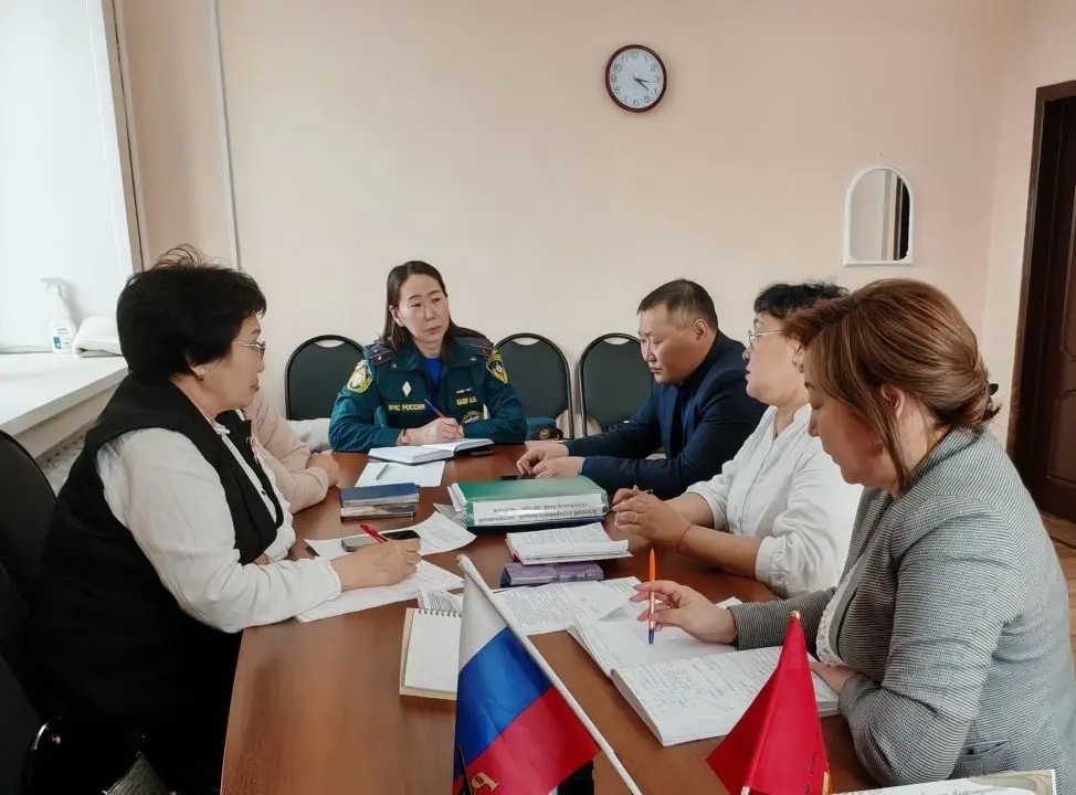 Подготовка к летней оздоровительной кампании‑2026 в Тандинском кожууне<p>Сегодня состоялось заседание районной межведомственной комиссии под председательством А