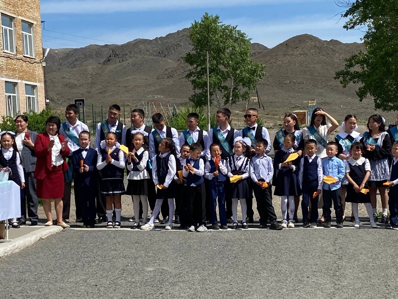 Дорогие выпускники!