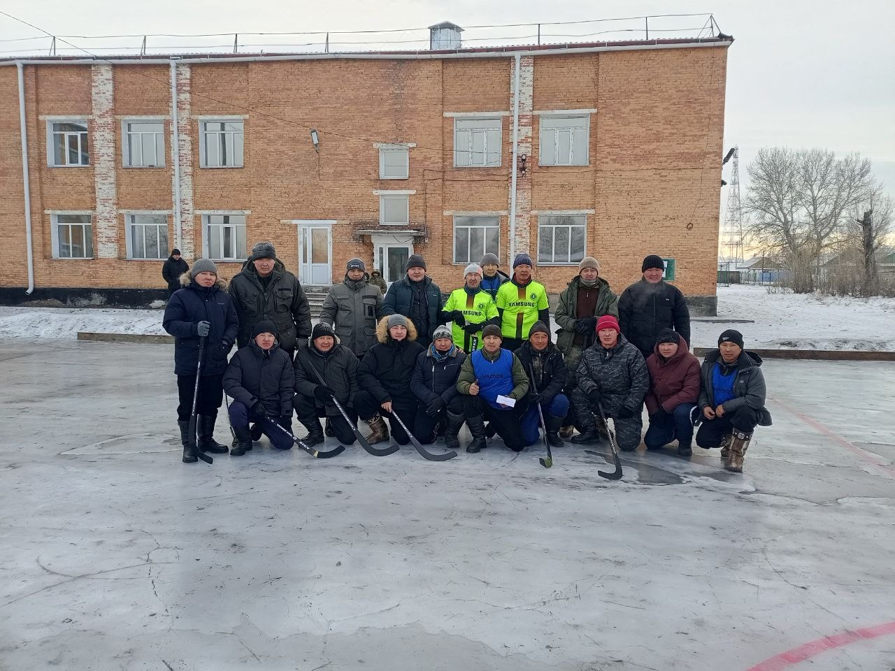 Команда ПСЧ-4 стала победителем турнира по пешему хоккею