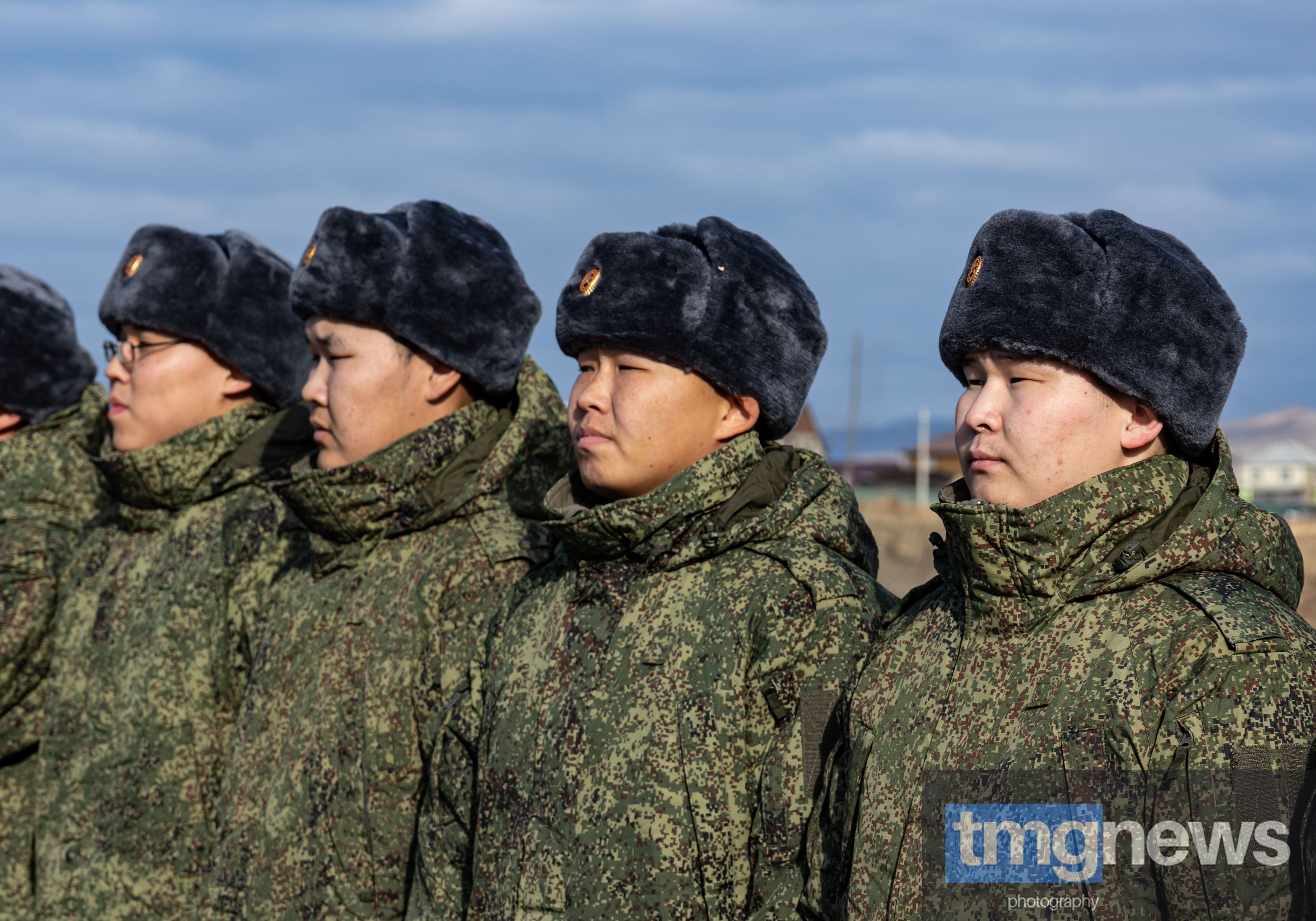 В Туве первые призывники осенней кампании 2025 года отправились на службу В Туве первые призывники осенней кампании 2025 года отправились на службу