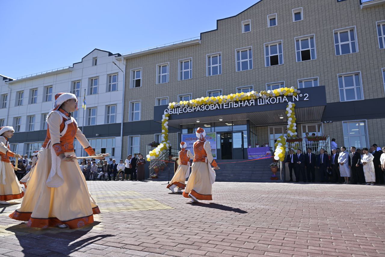 В городе Чадане открылась новая школа