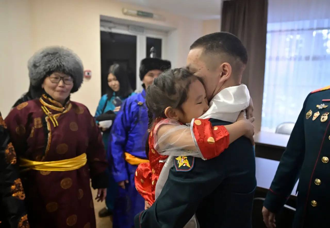 Владислав Ховалыг: «Герой России Найыр Кыргыс вернулся в Туву»