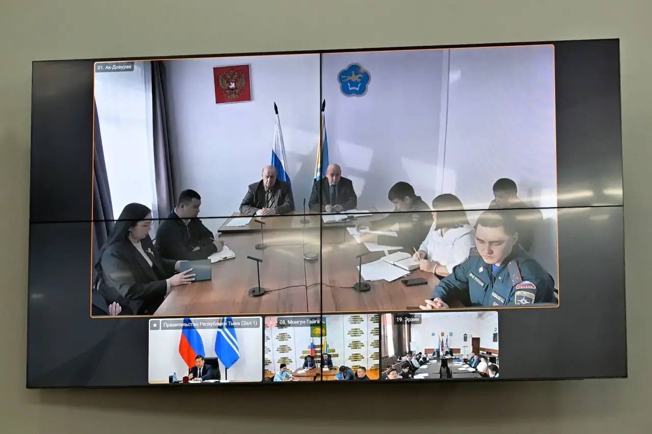 Весенняя посевная кампания на территории республики стала одной из главных тем сегодняшнего аппаратного совещания